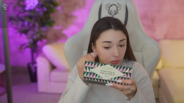 Snapshot of Jasmine_Flow chatting on 02.03.25 Jasmine Flow online show from 02.03.25