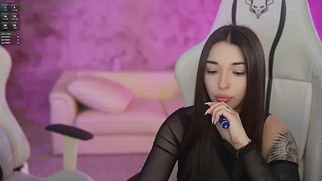 Snapshot of Jasmine_Flow chatting on 02.10.25 Jasmine Flow online show from 02.10.25