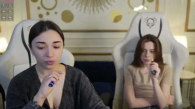 Snapshot of Jasmine_Flow chatting on 02.21.25 Jasmine Flow online show from 02.21.25