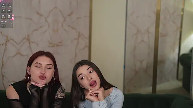 Snapshot of Jasmine_Flow chatting on 03.06.25 Jasmine Flow online show from 03.06.25