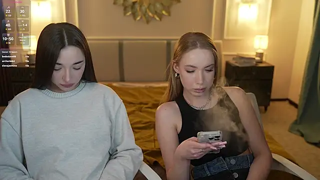 Snapshot of Jasmine_Flow chatting on 03.19.25 Jasmine Flow online show from 03.19.25