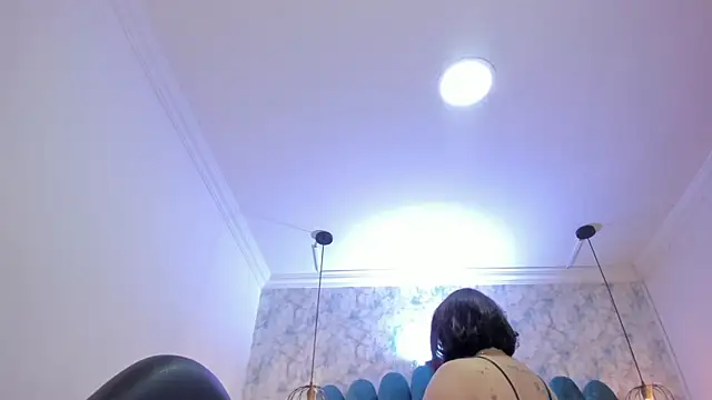 nalalye cruzz  online show from 04.22.26