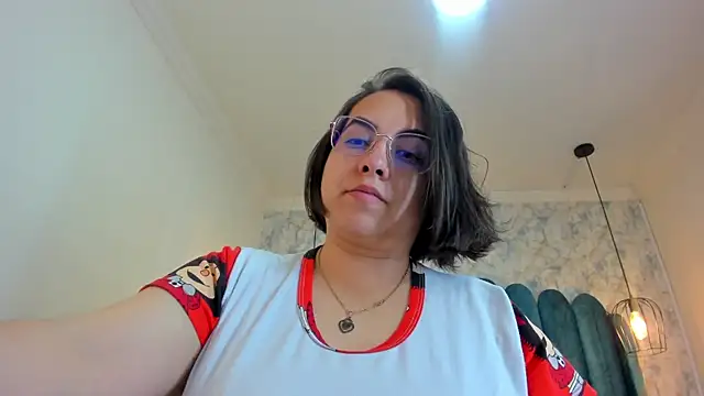 nalalye cruzz  online show from 04.24.26