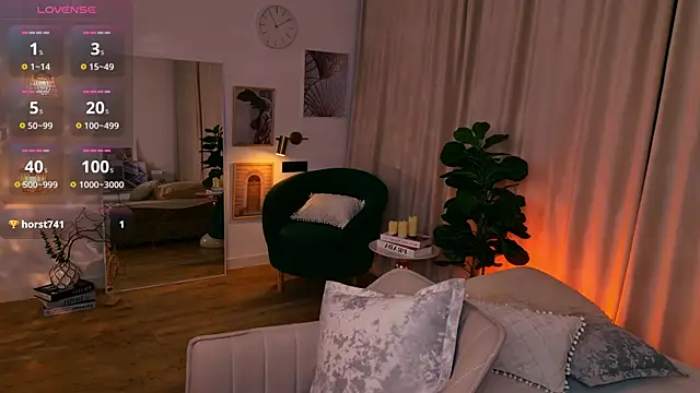 Annie Light online show from 05.14.26