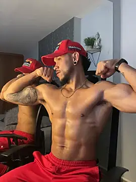 ARON TAYLER01 online show from 01.22.25