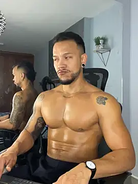 ARON TAYLER01 online show from 03.21.25