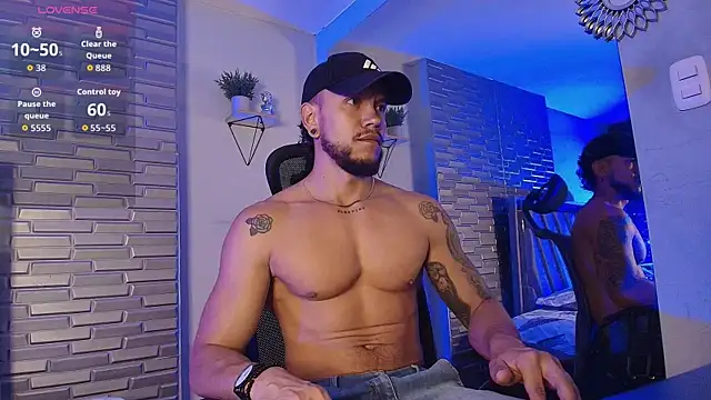 ARON TAYLER01 online show from 06.26.26