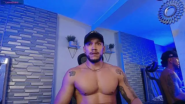 ARON TAYLER01 online show from 07.21.26