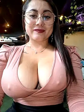 Snapshot of Oryk___ chatting on 03.17.26 Oryk online show from 03.17.26