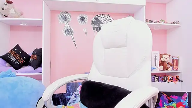 esmeralda112 online show from 12.13.25