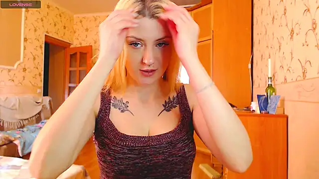 MarySweetness online show from 02.16.25