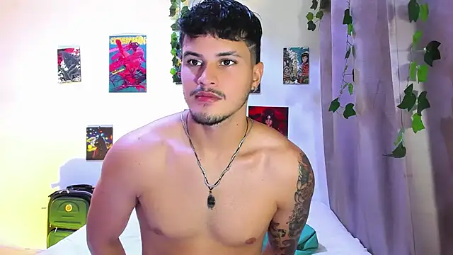 Nekoboy01 online show from 01.24.25