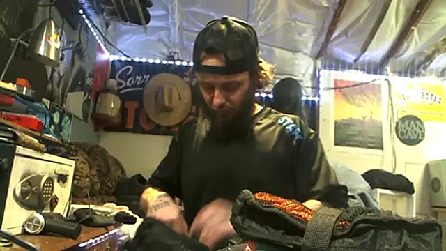 CloudDadddyyy420 online show from 10.29.25