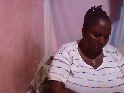 Snapshot of big_clits chatting on 01.12.26 big clits online show from 01.12.26