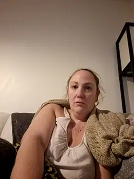 Wisie Cutie online show from 12.10.24