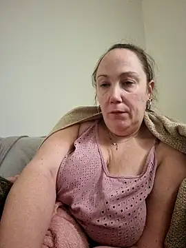 Wisie Cutie online show from 01.12.25