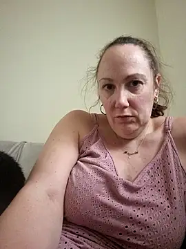 Wisie Cutie online show from 02.24.25