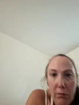 Wisie Cutie online show from 10.07.25