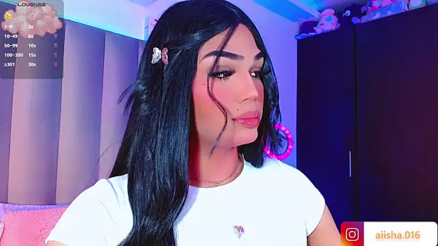 Snapshot of AiishaRose chatting on 02.07.25 AiishaRose online show from 02.07.25