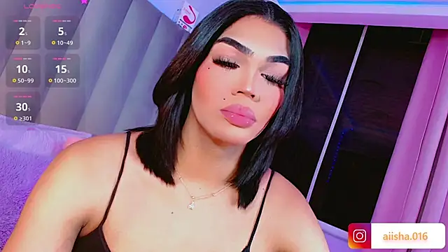 Snapshot of AiishaRose chatting on 09.26.25 AiishaRose online show from 09.26.25