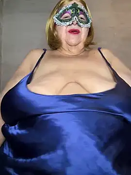 mariannecox online show from 01.05.25