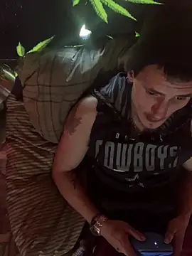 Snapshot of bugboy chatting on 02.16.26 bugboy online show from 02.16.26