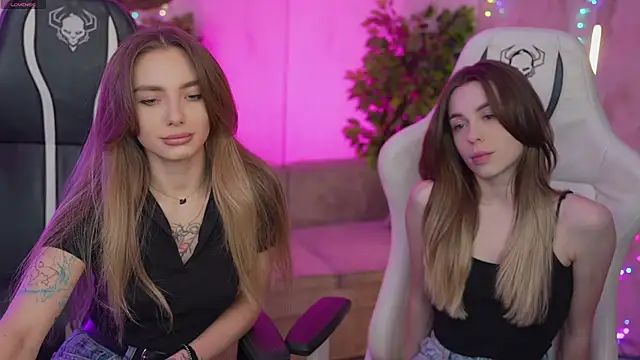 Snapshot of Kisasolo chatting on 02.02.25 Kisasolo online show from 02.02.25