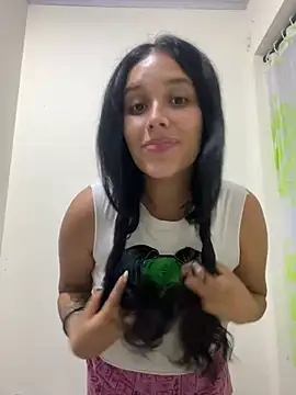 Snapshot of Annya-sweet chatting on 01.29.25 Annya-sweet online show from 01.29.25