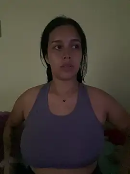 Snapshot of Annya-sweet chatting on 02.27.25 Annya-sweet online show from 02.27.25