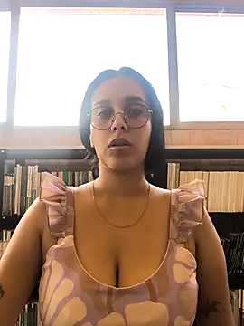 Snapshot of Annya-sweet chatting on 09.23.25 Annya-sweet online show from 09.23.25