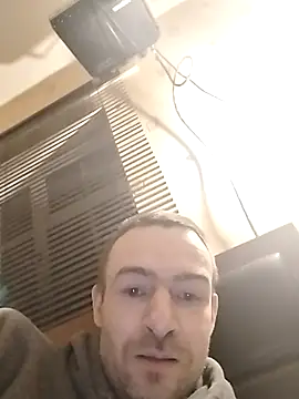 Snapshot of Erimyka chatting on 02.03.26 Erimyka online show from 02.03.26