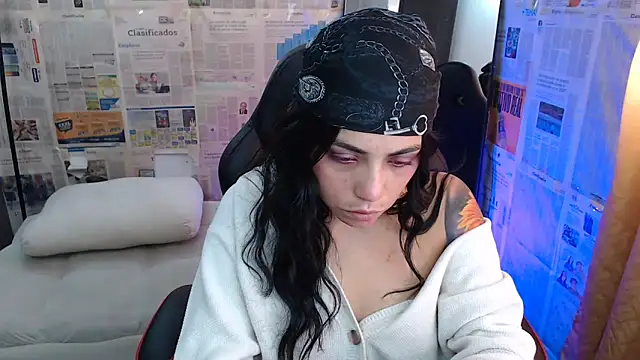 i am nina  online show from 11.12.25