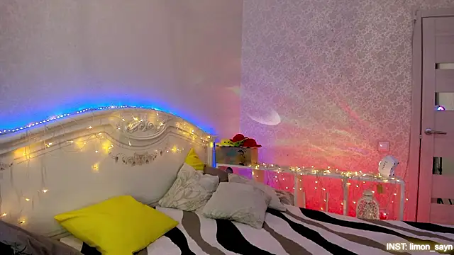 Snapshot of LillyMoure_ chatting on 01.31.26 LillyMoure online show from 01.31.26