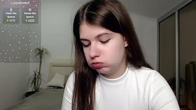 Snapshot of SayMeow_ chatting on 02.02.25 SayMeow online show from 02.02.25