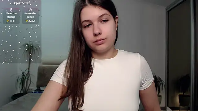 Snapshot of SayMeow_ chatting on 03.08.25 SayMeow online show from 03.08.25