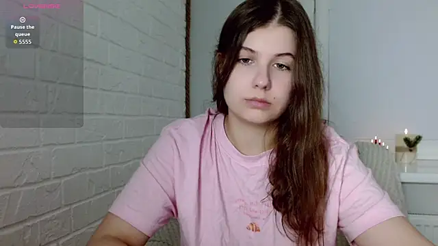 Snapshot of SayMeow_ chatting on 09.09.25 SayMeow online show from 09.09.25