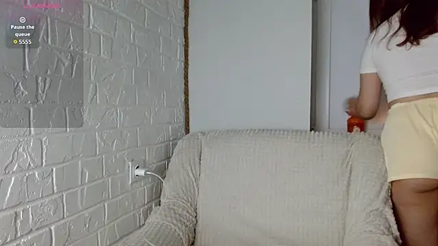 Snapshot of SayMeow_ chatting on 09.18.25 SayMeow online show from 09.18.25