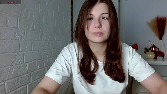 Snapshot of SayMeow_ chatting on 10.12.25 SayMeow online show from 10.12.25