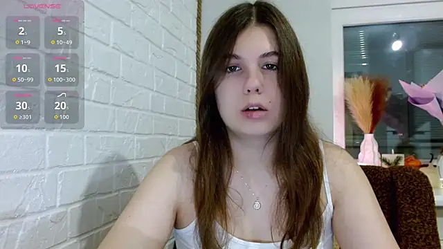 Snapshot of SayMeow_ chatting on 11.20.25 SayMeow online show from 11.20.25