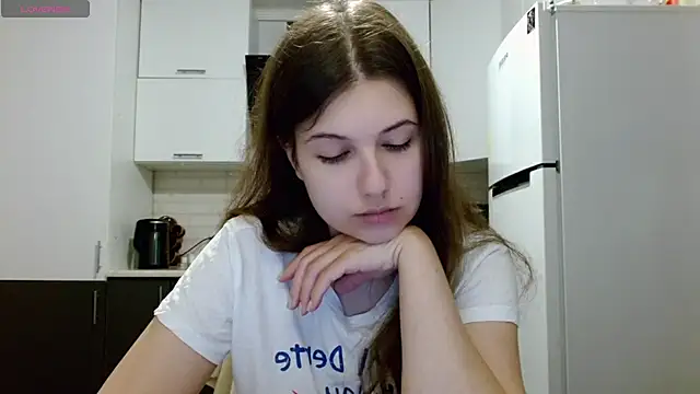 Snapshot of SayMeow_ chatting on 06.05.26 SayMeow online show from 06.05.26