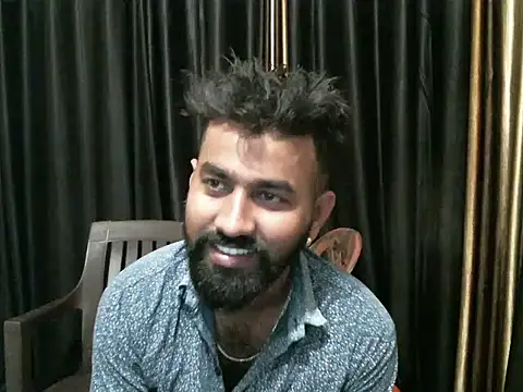 Snapshot of indian2 chatting on 01.09.25 indian2 online show from 01.09.25