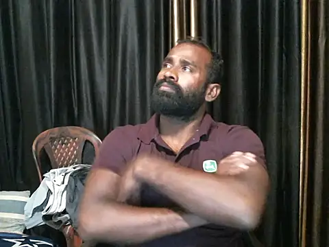 Snapshot of indian2 chatting on 02.04.25 indian2 online show from 02.04.25