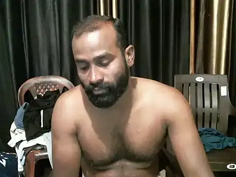 Snapshot of indian2 chatting on 02.05.25 indian2 online show from 02.05.25