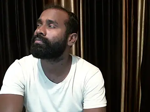 Snapshot of indian2 chatting on 02.13.25 indian2 online show from 02.13.25