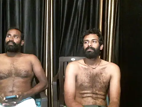 Snapshot of indian2 chatting on 02.20.25 indian2 online show from 02.20.25