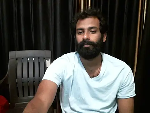 Snapshot of indian2 chatting on 03.07.25 indian2 online show from 03.07.25