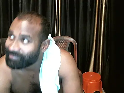 Snapshot of indian2 chatting on 03.15.25 indian2 online show from 03.15.25