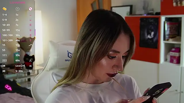 Fiona-Love online show from 09.21.25