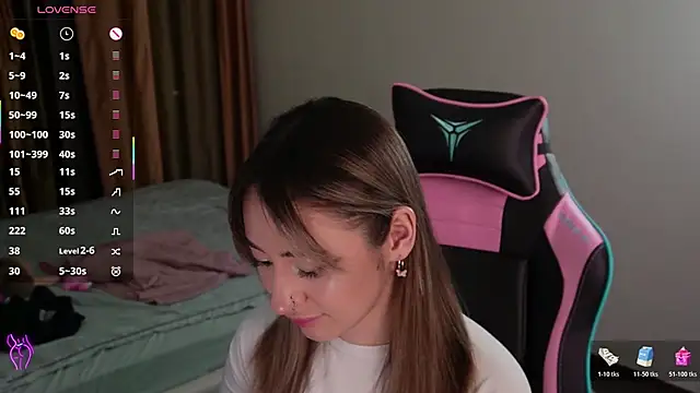 Fiona-Love online show from 10.31.25