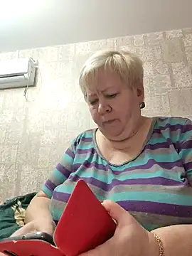 EffectFiona online show from 02.12.25